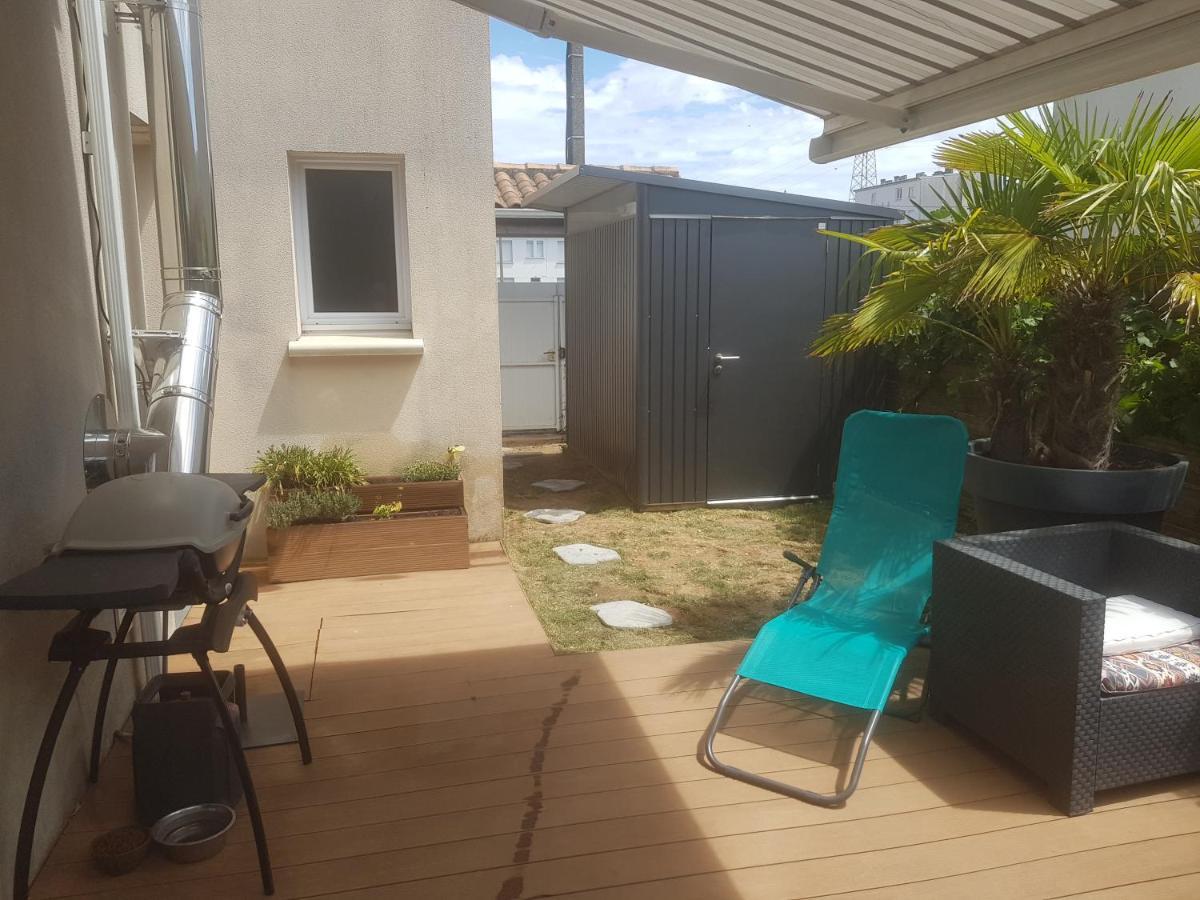 Joli Appartement 50 M2 Classe 3 Etoiles Avec Terrasse Et Jardin La Rochelle  Exteriör bild