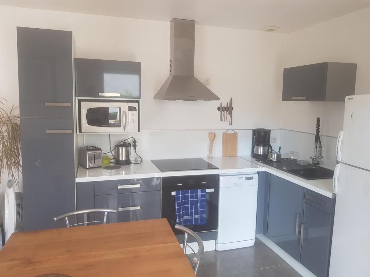 Joli Appartement 50 M2 Classe 3 Etoiles Avec Terrasse Et Jardin La Rochelle  Exteriör bild